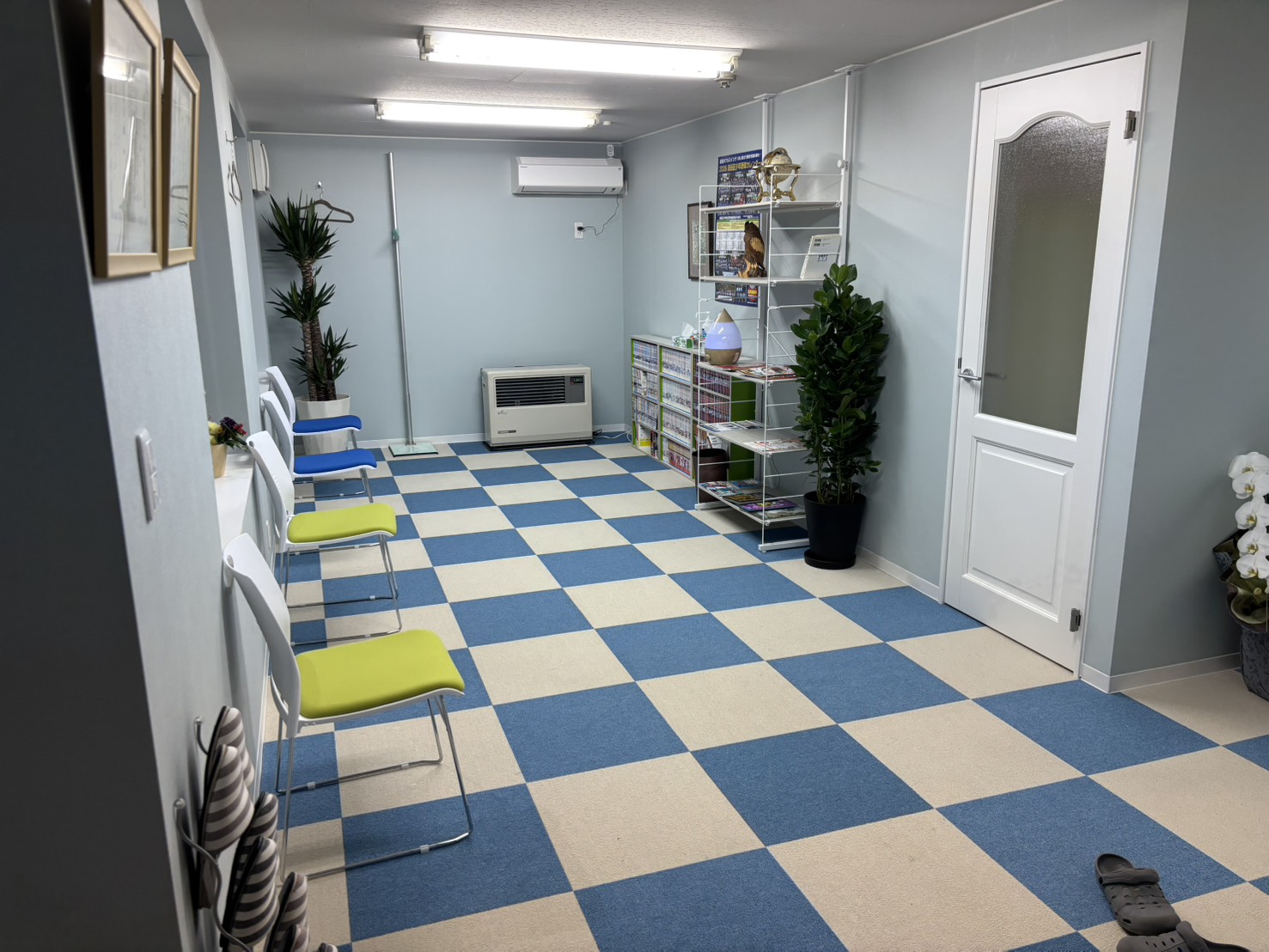 院内・待ちスページ